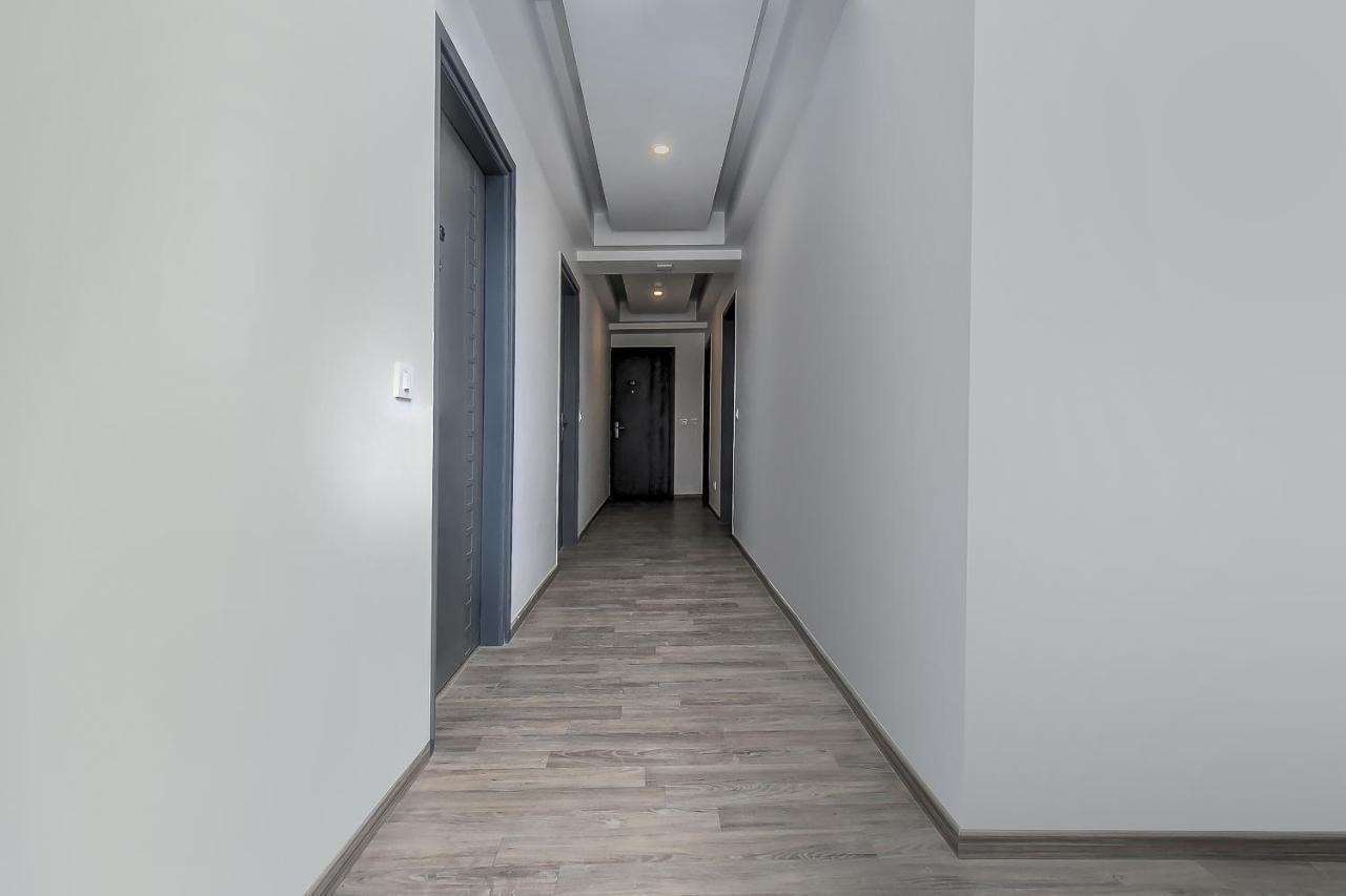 מלון גורגאון Oyo Townhouse 044 Sector 14 Gurugram מראה חיצוני תמונה